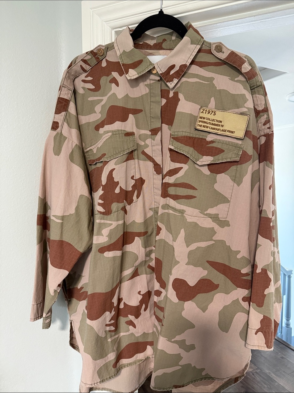 Zara Women's Camouflage Button-Down Shirt Overshirt Jacket